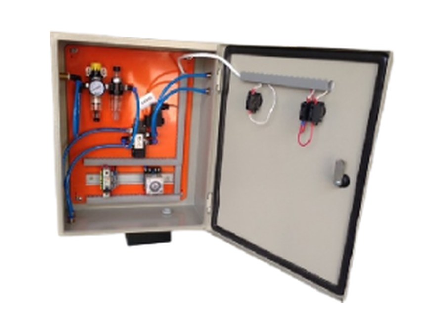 Painel pneumático e elétrico montado em quadro